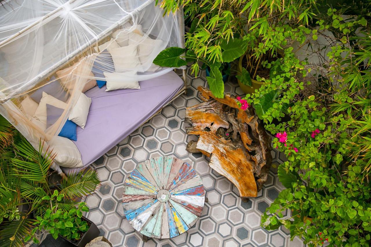 Numero Uno Beach House サンジョアン エクステリア 写真